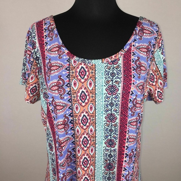 Bobbie Brooks XL Top Short Sleeve Abstract Print - Picture 2 of 7